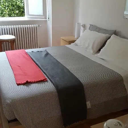 Casa Vacanze Le Violette Holiday home Brunate